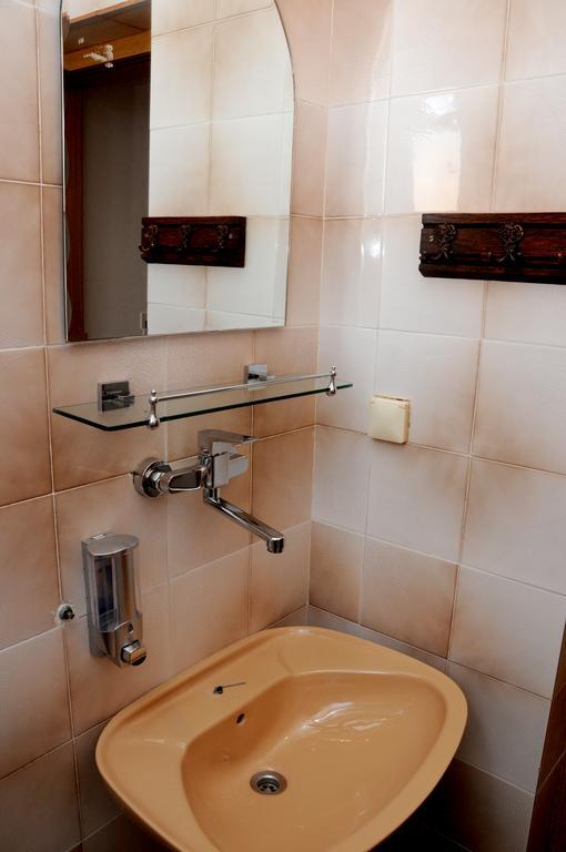 Guest House Smajlaga Ulcinj Bagian luar foto
