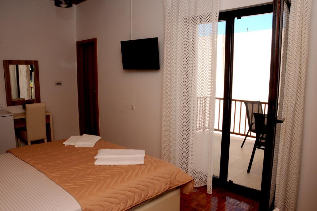 Guest House Smajlaga Ulcinj Bagian luar foto